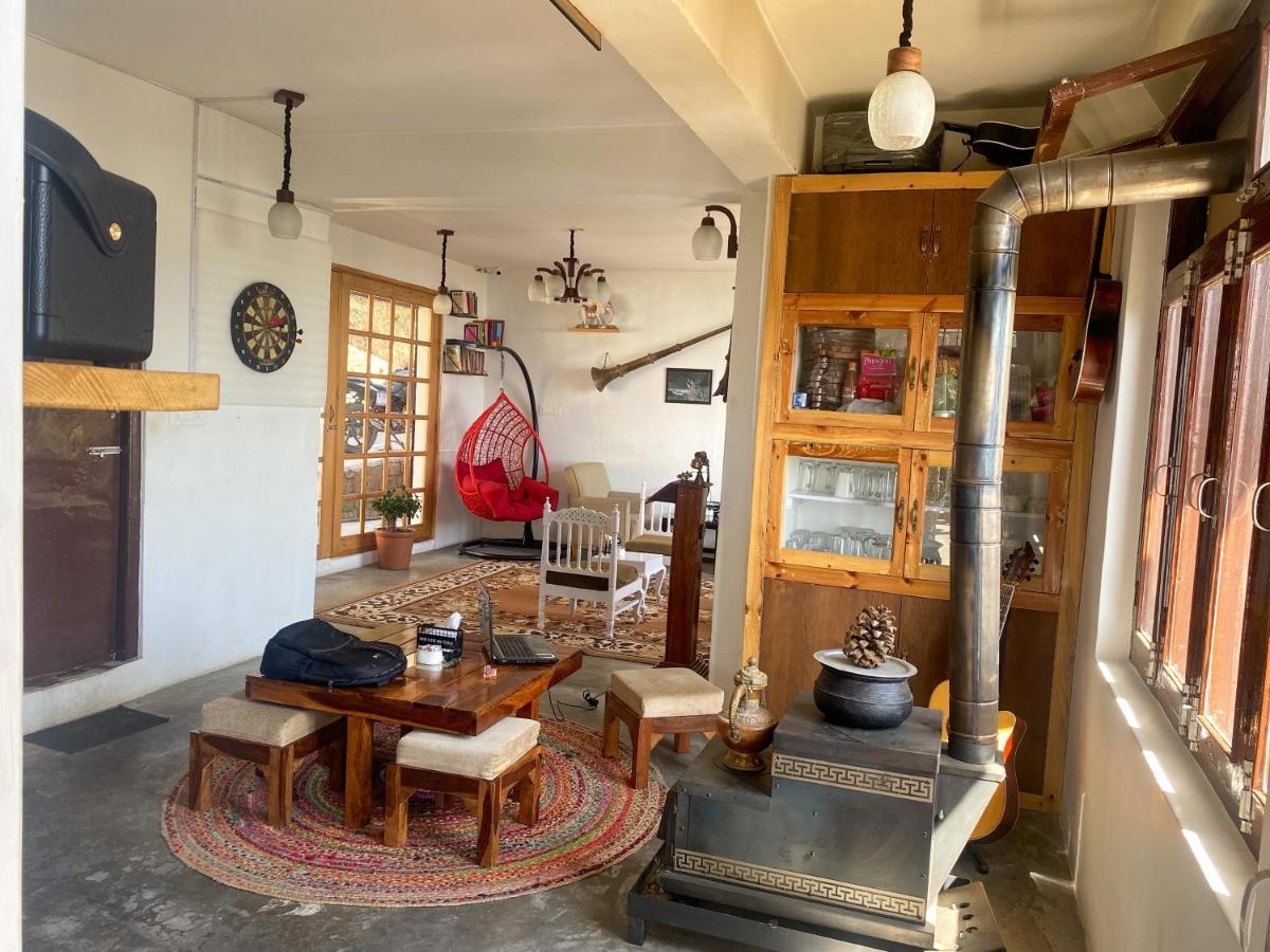 מקלוד גאנג' Redeem Cafe & Homestay מראה חיצוני תמונה